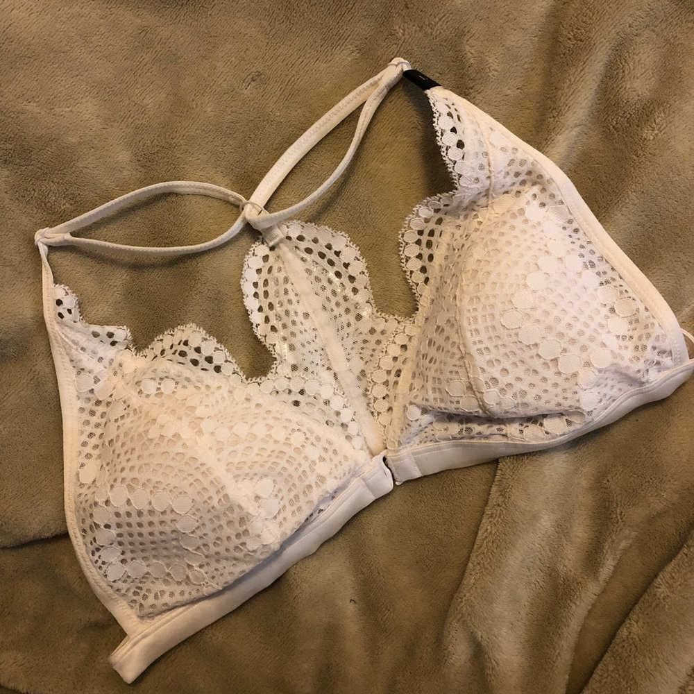 Victoria’s Secret White lacy bralette